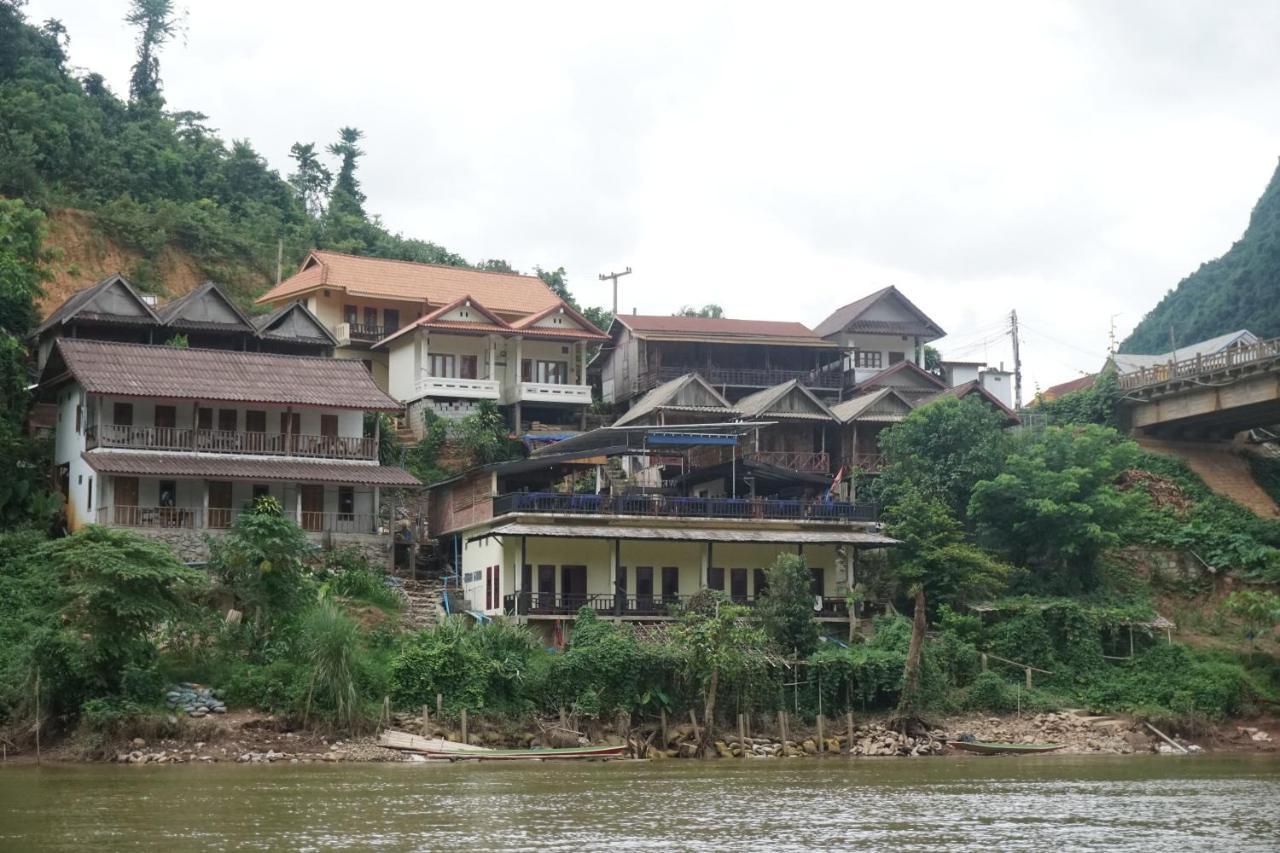 Sunrise Bungalow 호텔 Nongkhiaw 외부 사진